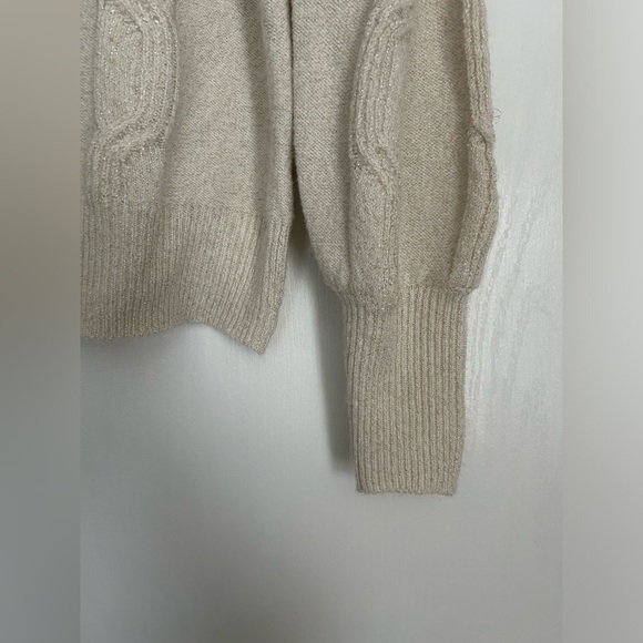 NWT Madison + Hudson Sparkly Cream Sweater Size Small - Picture 3 of 11